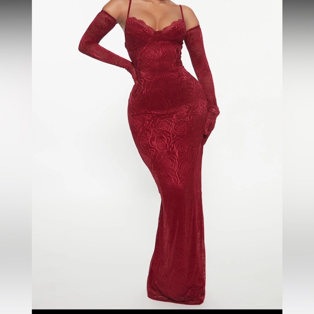 FASHION NOVA DRESS
